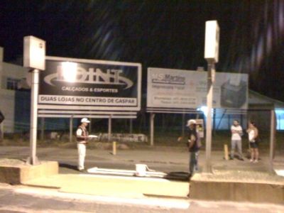 img001MD.jpg