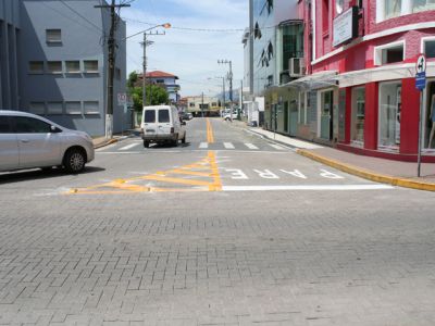 fotopg8abrecolorMD.jpg