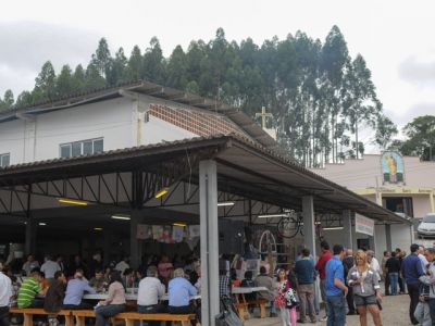 fotopg14abrecolorcrditoerbsjrMD.jpg