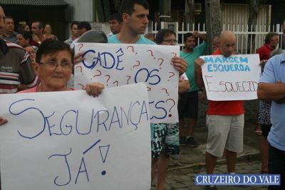 fotopg7menor2colorMD.jpg