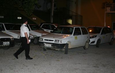 fotopg13abre1colorMD.jpg