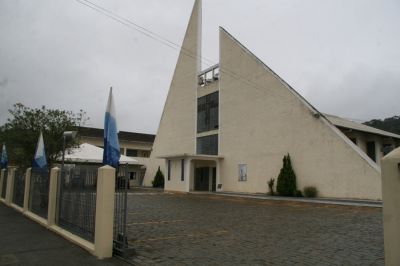 fotopg13abrecolorMD.jpg