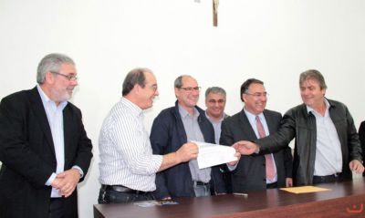 colomboemlusalves2MD.jpg