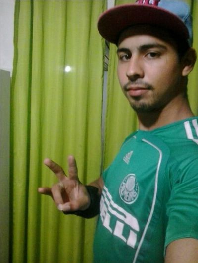 jovemassassinado2MD.jpg