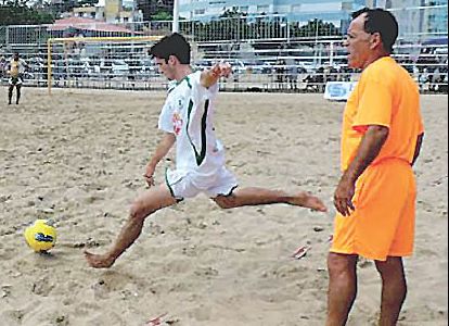 beachsoccerGG.jpg