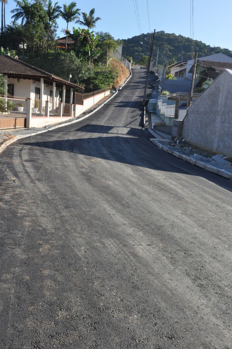 obragasparinhopavimentaoGG.jpg