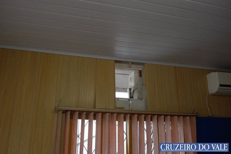 janelaimobiliriaparteinternaGG.jpg