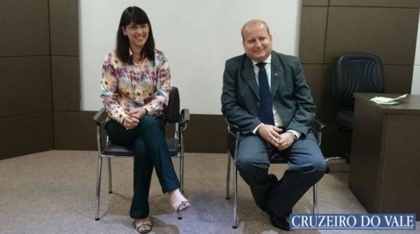 Andreia Nagel deixa DEM e anuncia filiação ao PSDB