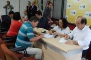 Contratos habitacionais do Residencial Jardim Primavera s�o assinados