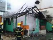 Homem morre durante inc�ndio em casa em Balne�rio Cambori�