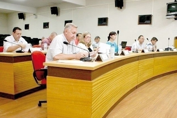 Projeto sobre assessoria jur�dica a prefeito e secret�rios vai a vota��o nesta ter�a