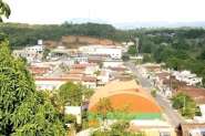 Demora em obra de drenagem preocupa fam�lias da Vila Isabel