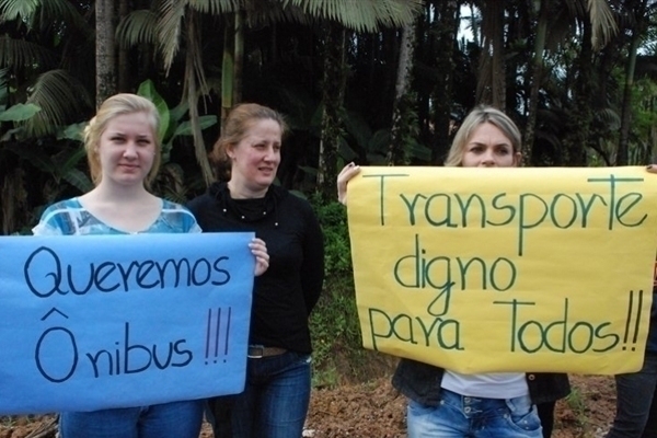 Gaspar Alto segue sem perspectiva para falta de transporte coletivo