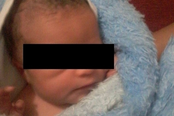 Rec�m-nascido abandonado em Gaspar permanece em observa��o no hospital