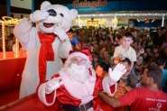 Campanha Panetone do Bem terá carreata com Papai Noel nesta terça
