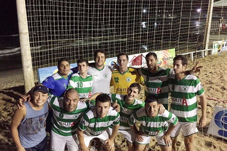 Tupi vence e vai  semifinal no beach soccer
