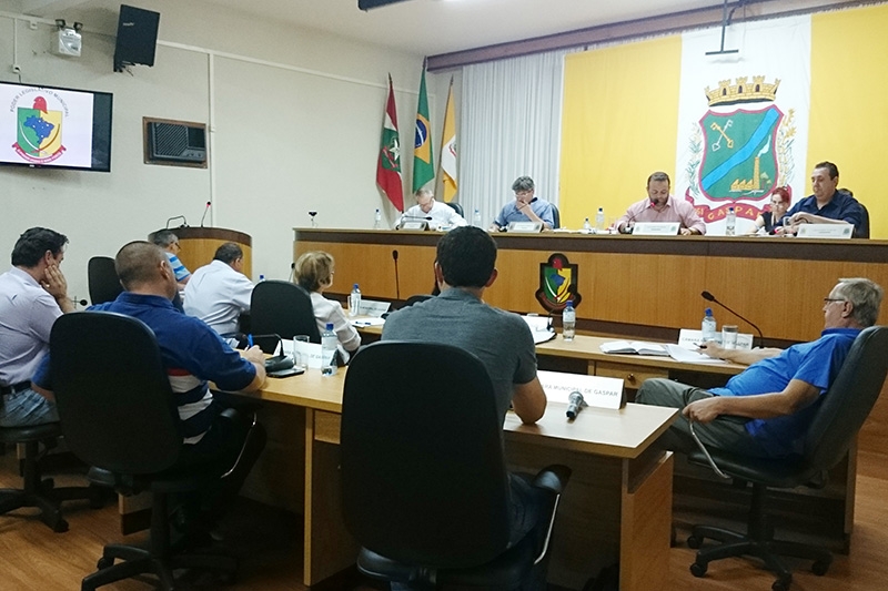Câmara aprova por unanimidade projeto de cotas para negros em concursos de Gaspar