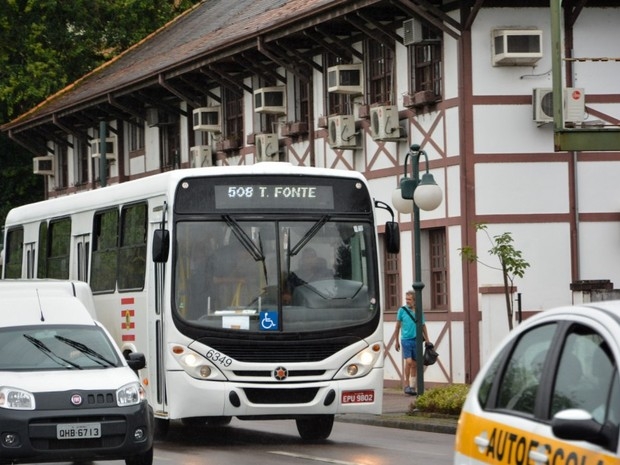 Blumenau passa a contar com novas linhas de �nibus nesta segunda-feira