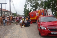 Jovem de 20 anos fica ferido em acidente na Anfil�quio Nunes Pires, em Gaspar