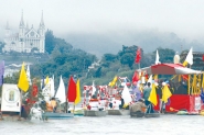 Procissão de São Pedro pelas águas do rio Itajaí-Açu marca a festa do padroeiro