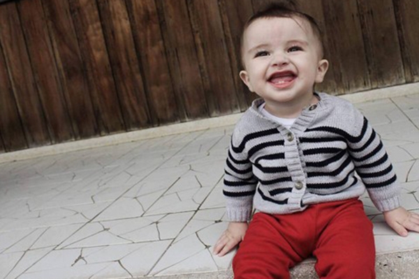 Beb� de Tubar�o em isolamento precisa de ajuda para tratamento