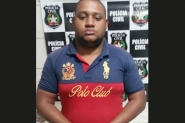 Pol�cia Civil prende homem com objeto roubado em assalto em Gaspar