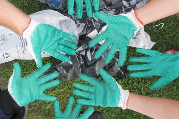 Estudantes da Univali limpar�o rios, praias e pra�as em sete cidades