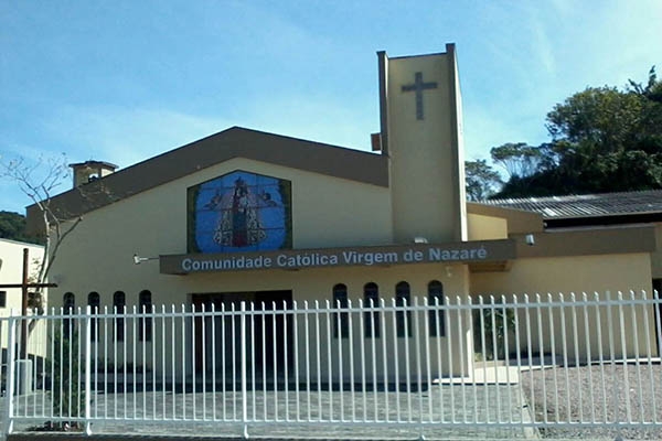 Comunidade do Gasparinho homenageia Virgem de Nazar�