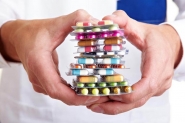 Programa 'Rem�dio em Casa' vai entregar medicamentos a idosos com mais de 60 anos