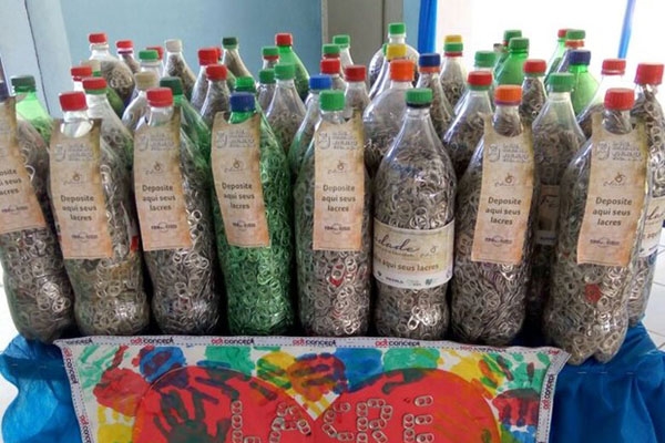 Campanha Lacre Solid�rio j� entregou 114 cadeiras de rodas no Vale do Itaja�