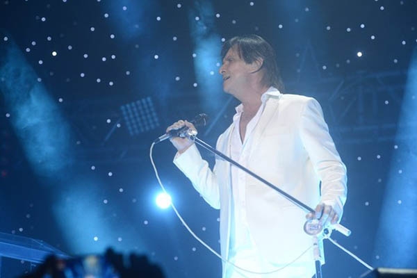 Roberto Carlos, Benefest e cinema gratuito; veja a agenda cultural em SC