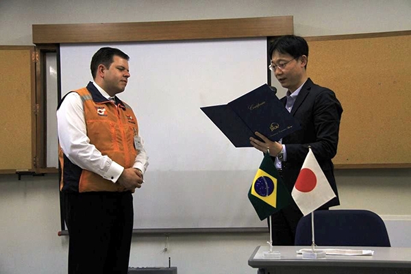Defesa Civil de Santa Catarina participa de curso voltado a preven��o e gest�o de risco no Jap�o