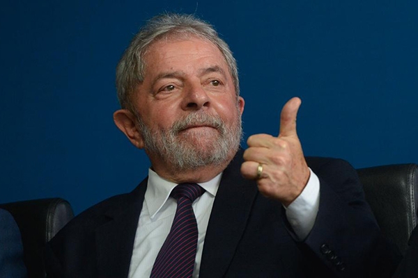 Grupo de Lula quer que PT priorize defesa do ex-presidente