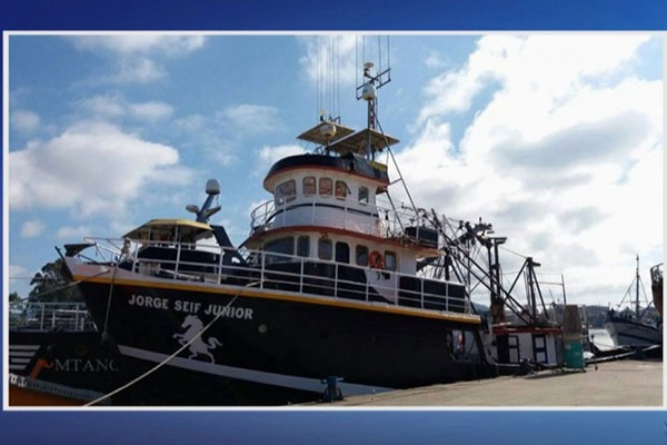 Mais um navio vai ajudar nas buscas por sobreviventes de naufr�gio de SC