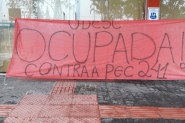 Udesc continua ocupada ap�s Justi�a determinar sa�da de estudantes
