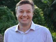Napole�o Bernardes � reeleito prefeito de Blumenau
