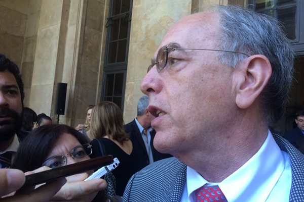 Impacto no pre�o do botij�o de g�s pode ser de R$ 0,50, diz Pedro Parente