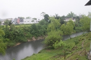 �gua escura no ribeir�o Gaspar Grande preocupa comunidade