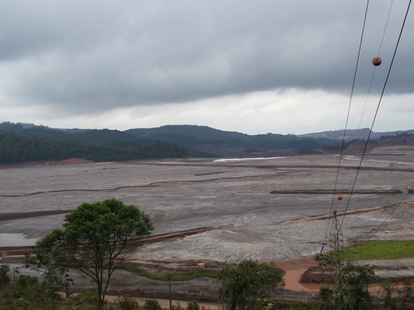 Samarco registra tremor de baixa magnitude em �rea de barragens