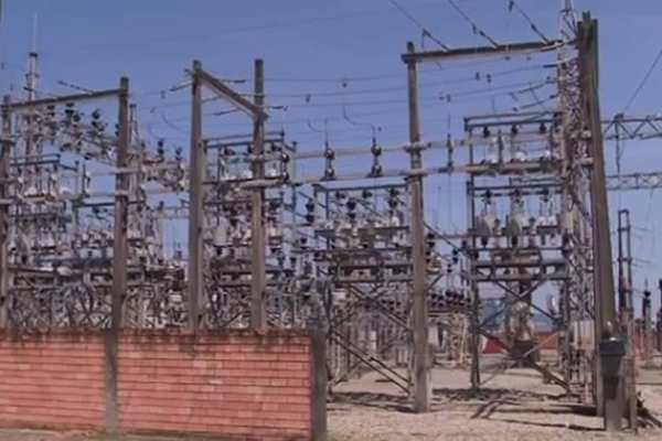 Celesc diz investir R$ 300 milh�es em melhorias no sistema para o ver�o