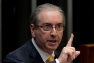 Lava Jato investiga se Cunha usava nome falso em banco na Sua