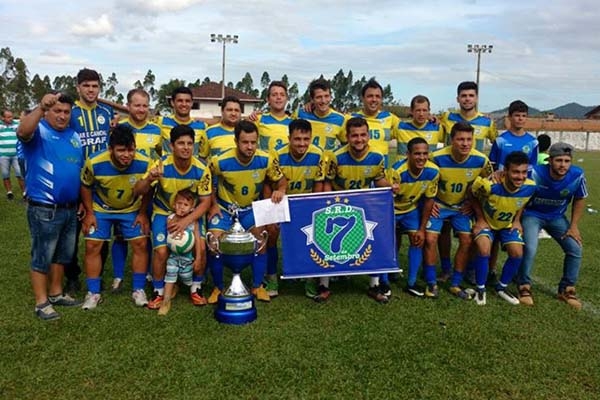 Time Sete de Setembro promove a��o beneficente e campeonato