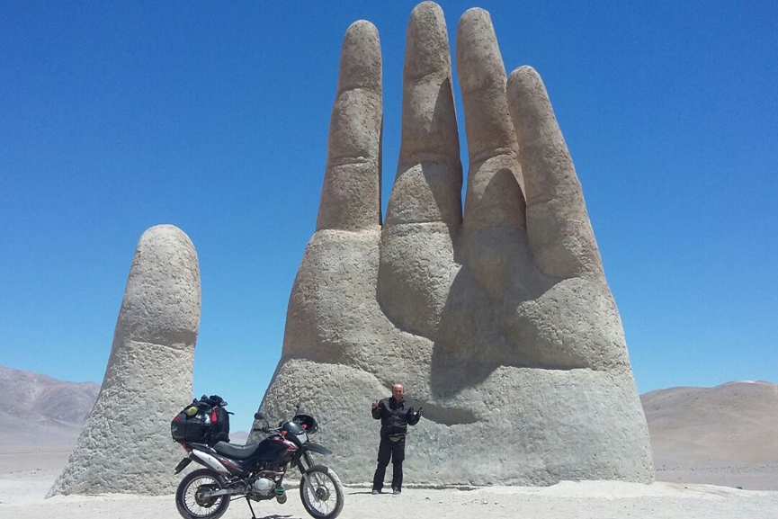 Ilhotense conta experiência de viagem de 8 mil km de motocicleta