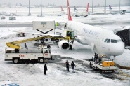 Forte nevasca obriga cancelamento de mais de 200 voos na Turquia