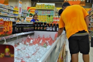 Aps quatro quedas seguidas, varejo cresce 2% em novembro, diz IBGE