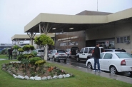 Bandidos assaltam carro forte no aeroporto de Navegantes