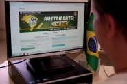 Jovens j� podem fazer o alistamento militar pela internet