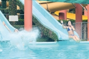 Hora de se refrescar nas cascatas de Gaspar