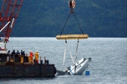 Acidente com Teori Zavascki: Avio que caiu em Paraty  retirado do mar