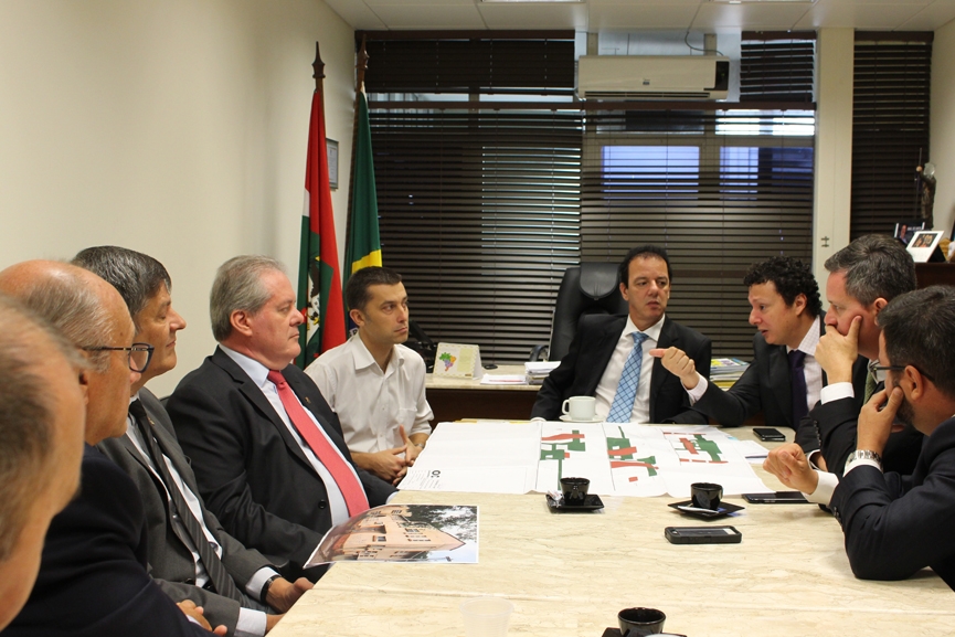Constru��o da nova Delegacia de Gaspar � tema de reuni�o em Florian�polis